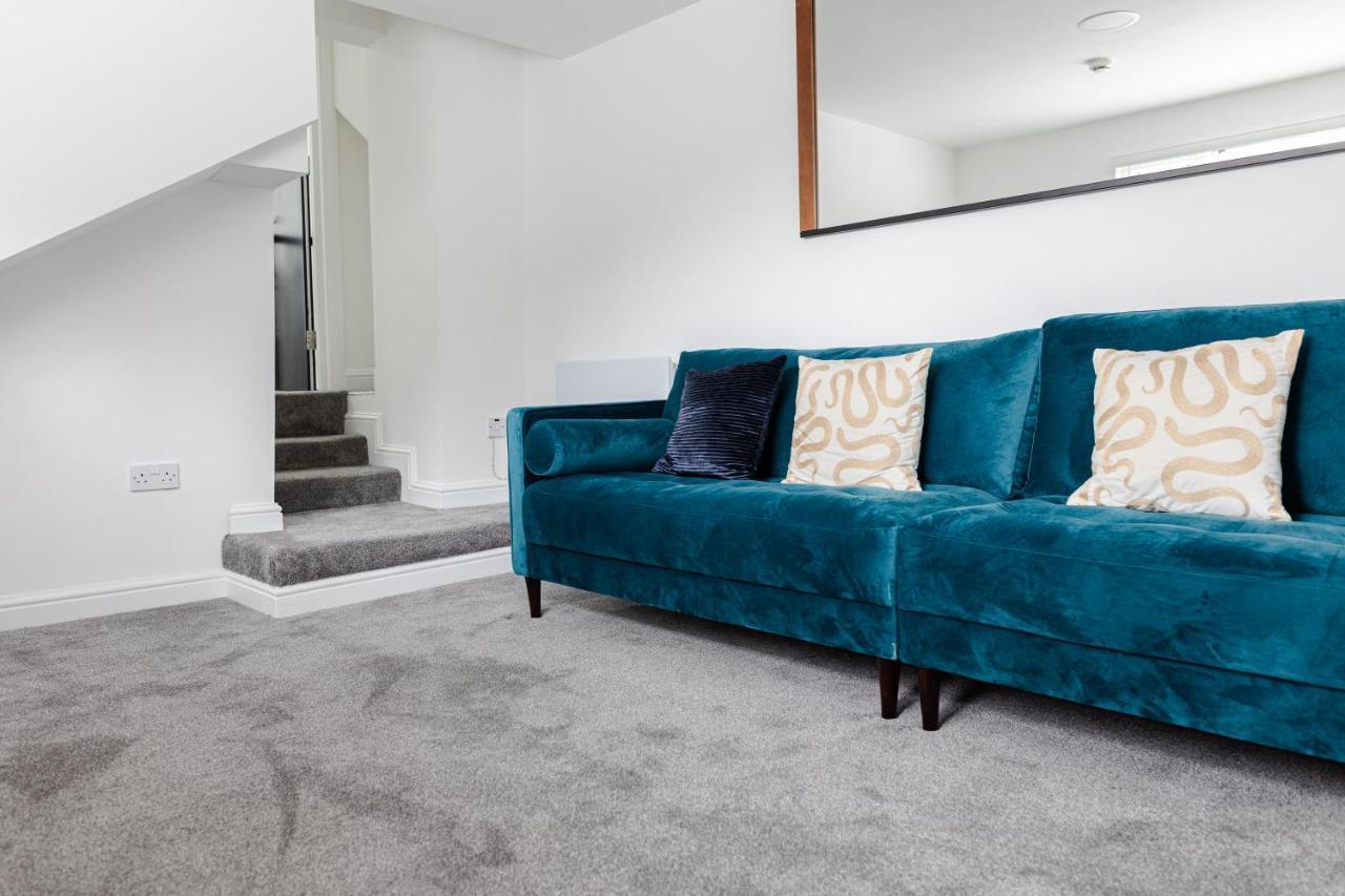 Chic Urban 2 Bedroom Apartments Cardiff Eksteriør billede