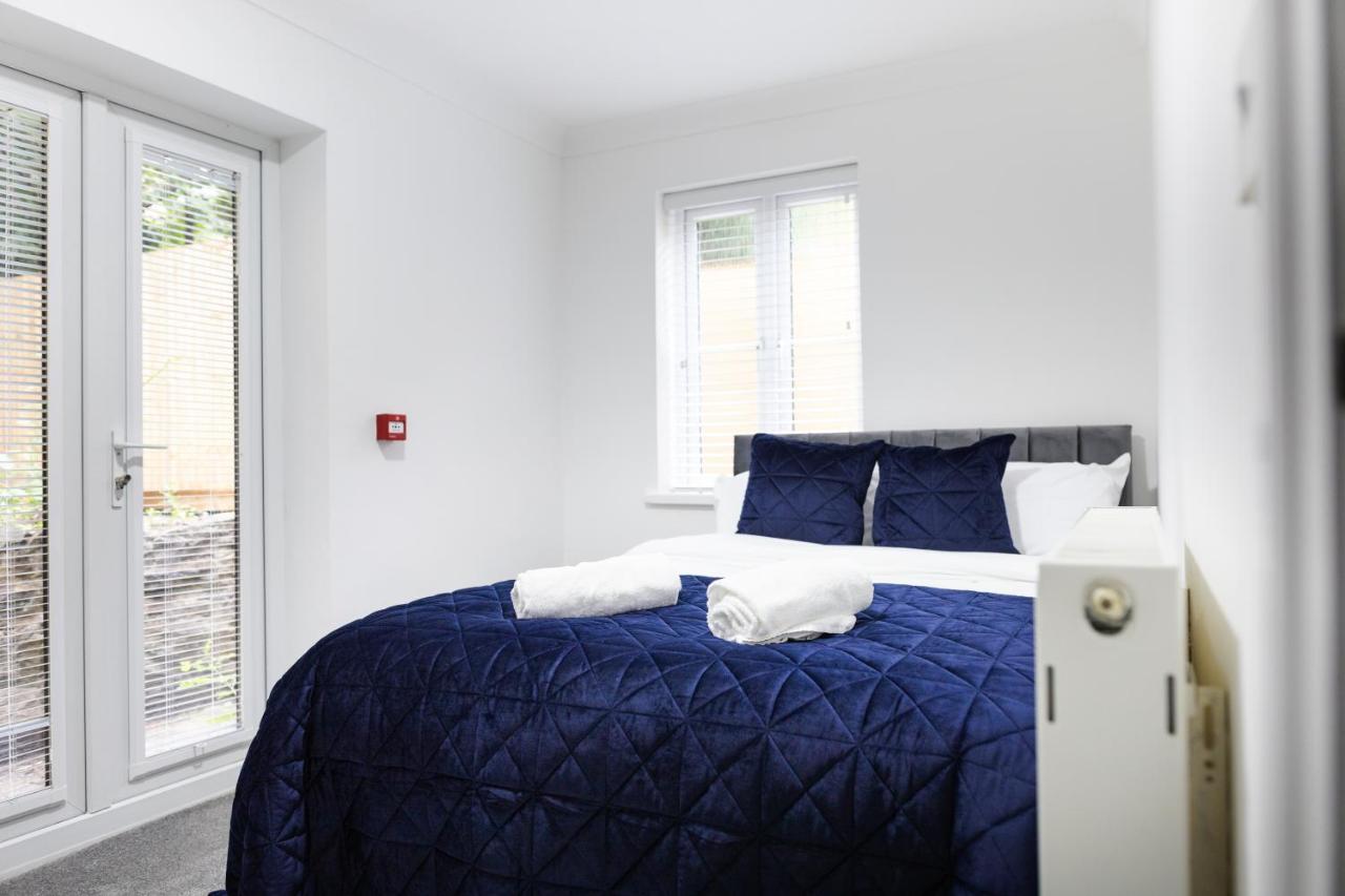 Chic Urban 2 Bedroom Apartments Cardiff Eksteriør billede
