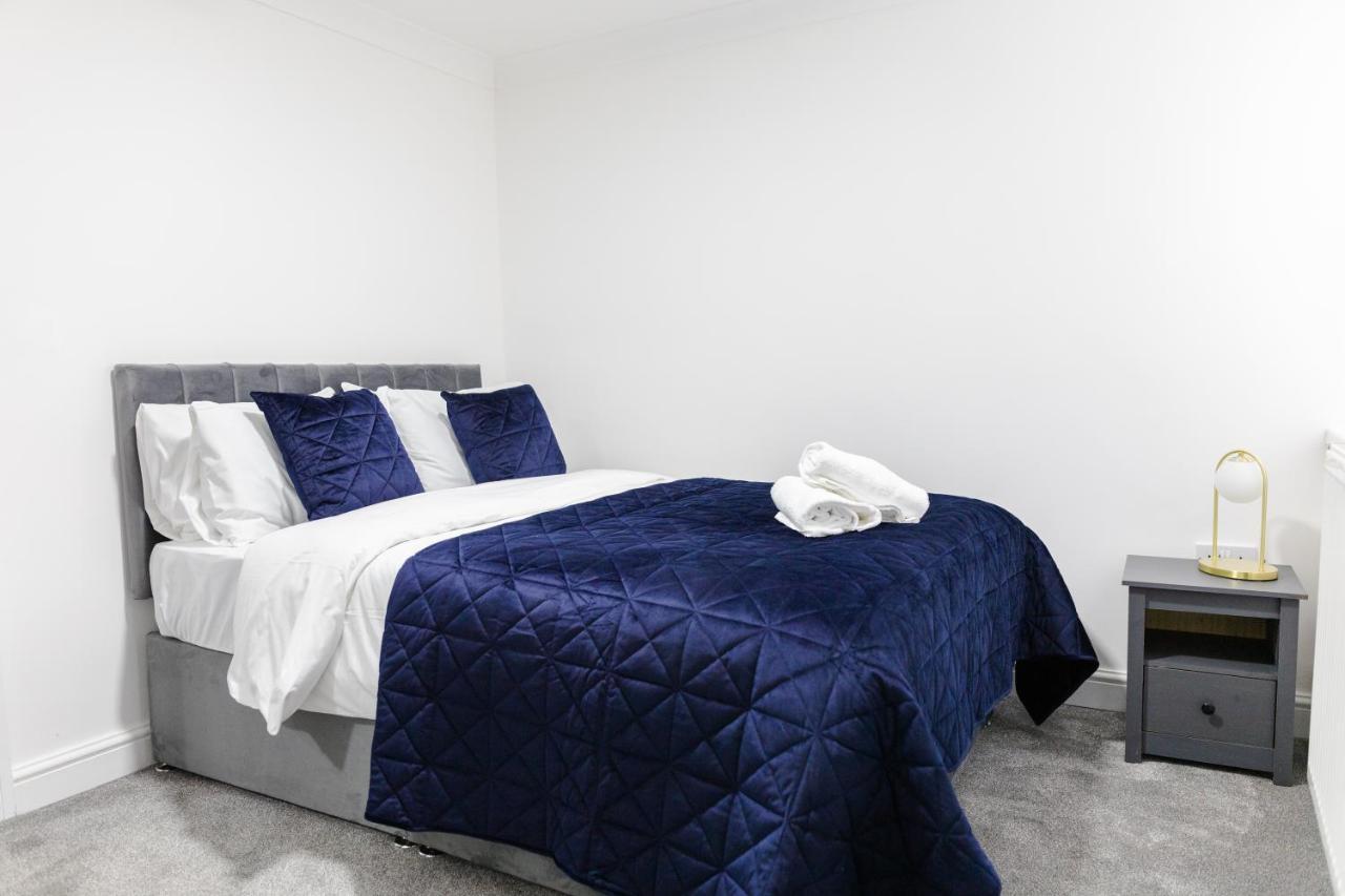 Chic Urban 2 Bedroom Apartments Cardiff Eksteriør billede